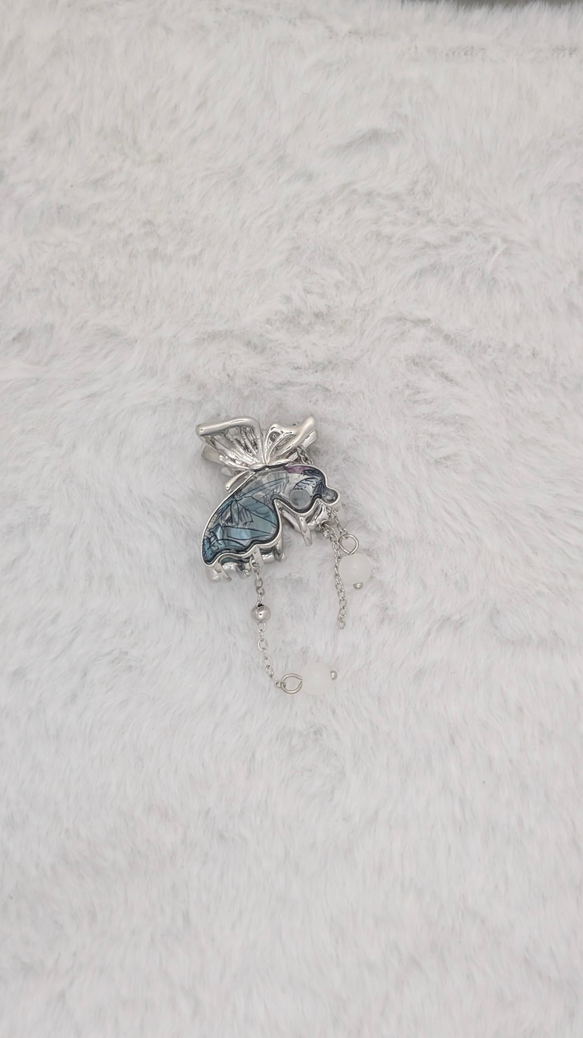 Small Butterfly Style Claw Clip